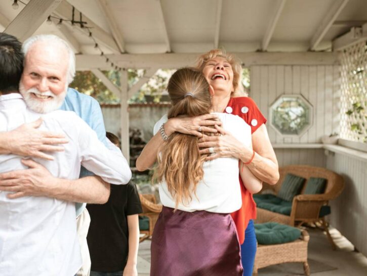 SOS incontro coi suoceri: conquista così la famiglia di lui