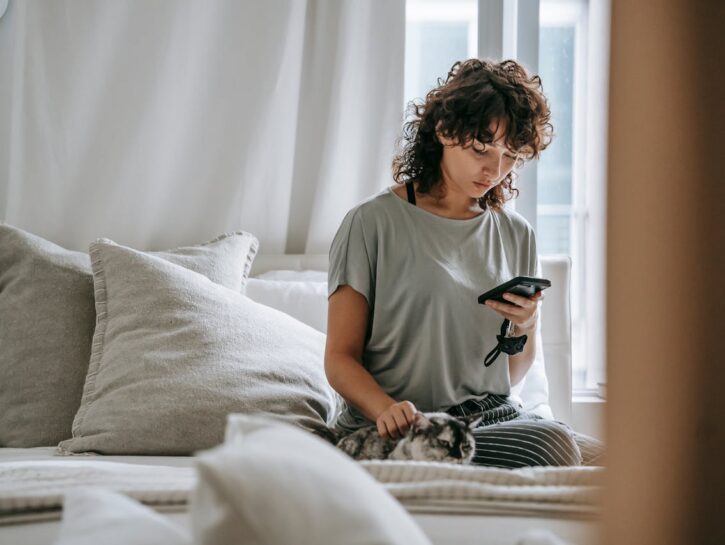 Weekend fuori porta senza il gatto? Ecco come goderti la tua fuga senza stress