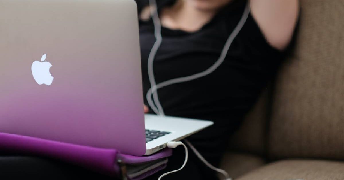 Come comportarsi con un adolescente - Donna Moderna