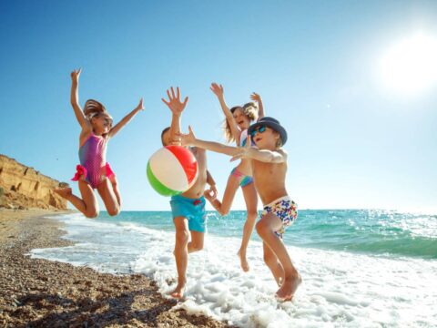 5 consigli per proteggere i bambini dal sole