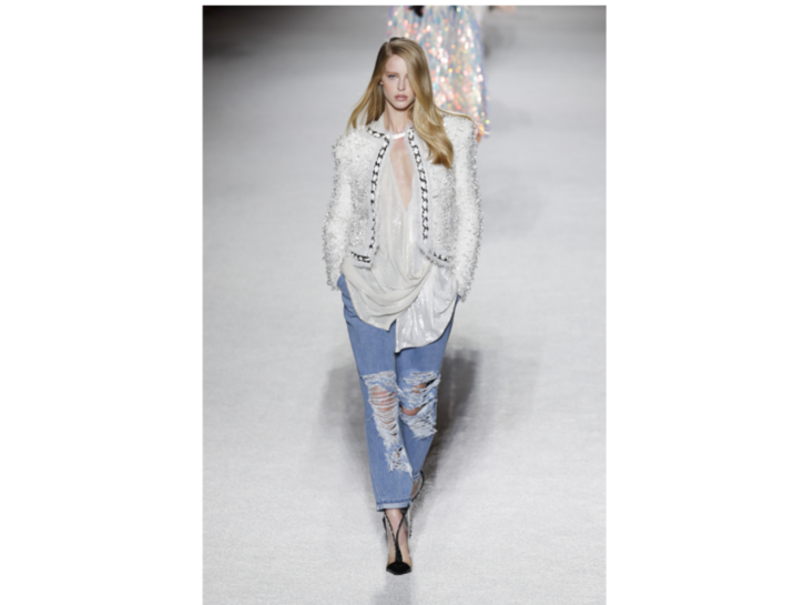 Jeans sdruciti di ispirazione anni Ottanta di Balmain