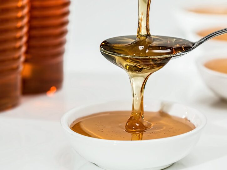 Come fare il miele aromatizzato