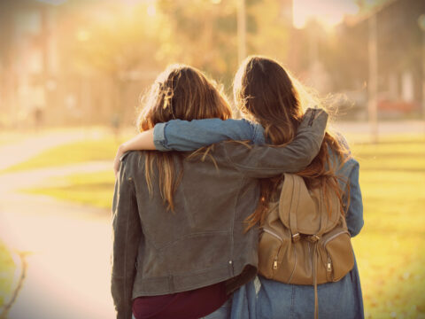 Frasi per consolare un'amica
