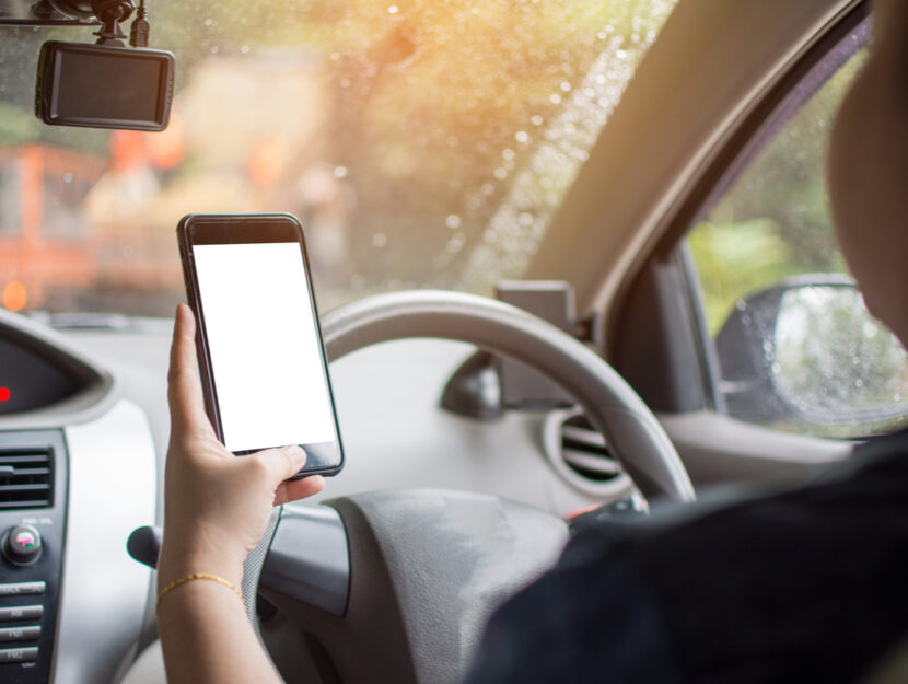 smartphone guida auto