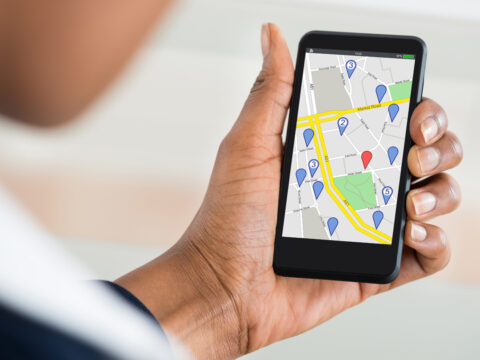 Usi il Gps sul cellulare? Occhio alla privacy