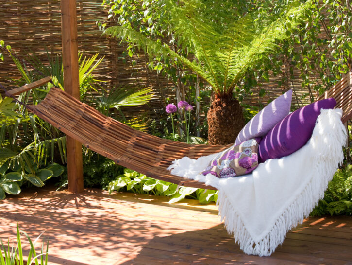 Come creare un angolo d'ombra in giardino