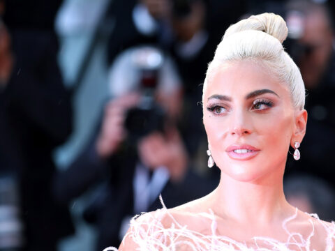 Lady Gaga: lo stupro, la battaglia contro la depressione e la fibromialgia
