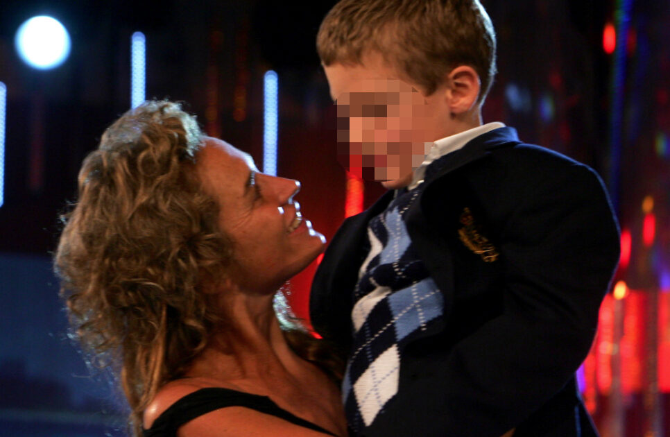 Lory Del Santo Figlio Caduto Dal Grattacielo