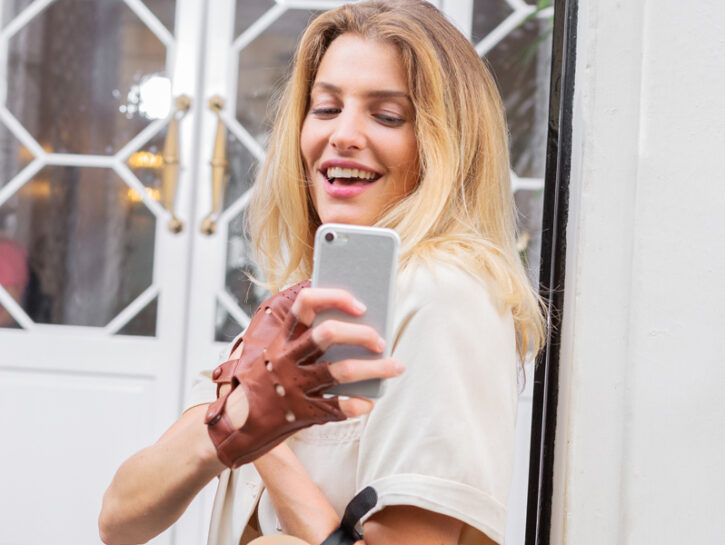 Crema viso: scopri come applicarla
