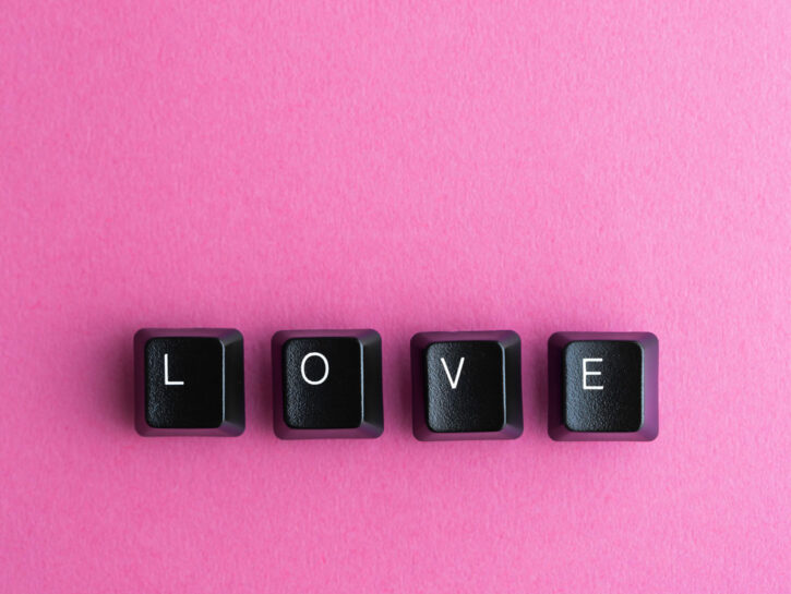 Come riconoscere le truffe sentimentali online