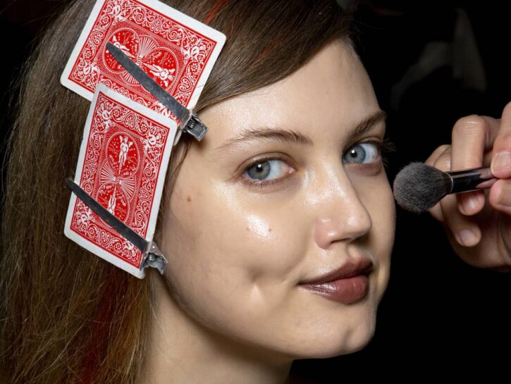 Trucco: come mettere in risalto gli zigomi