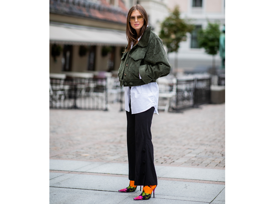 Le scarpe da abbinare ai pantaloni palazzo: i modelli da scegliere - Donna  Moderna