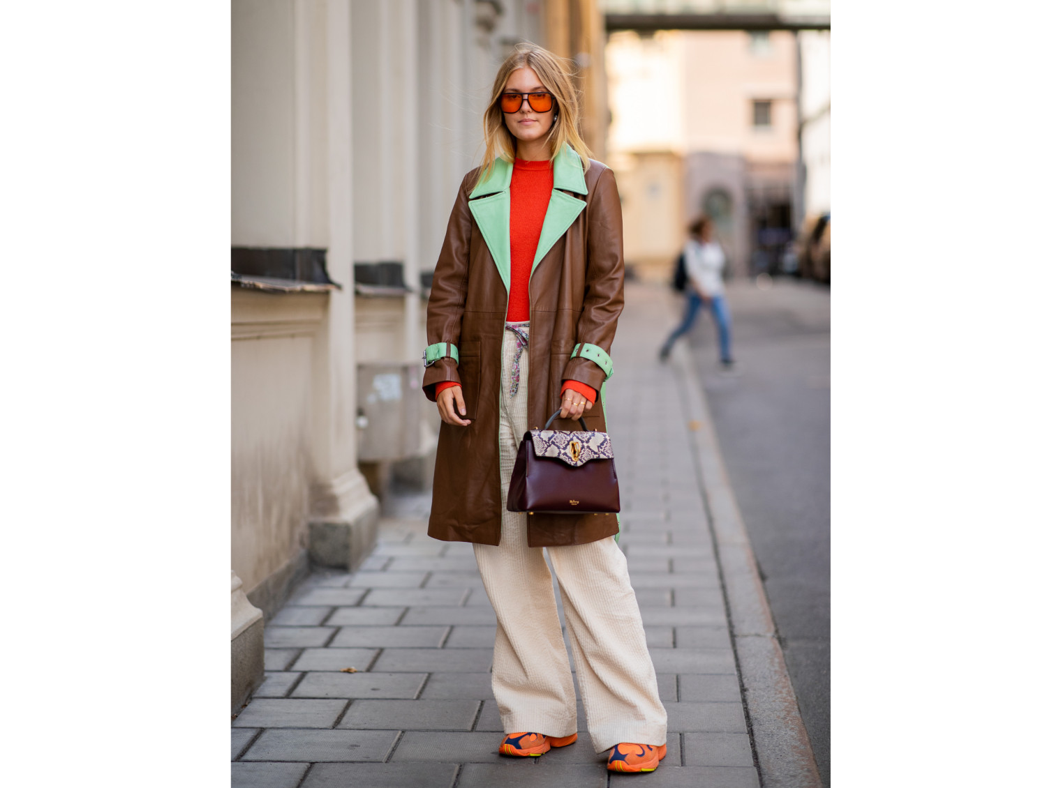 Pantaloni palazzo a vita alta: 5 look da sfoggiare da mattina a sera -  Donna Moderna