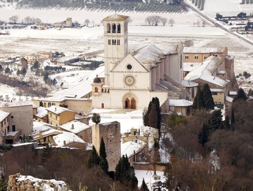 Assisi a Natale si apre alle famiglie