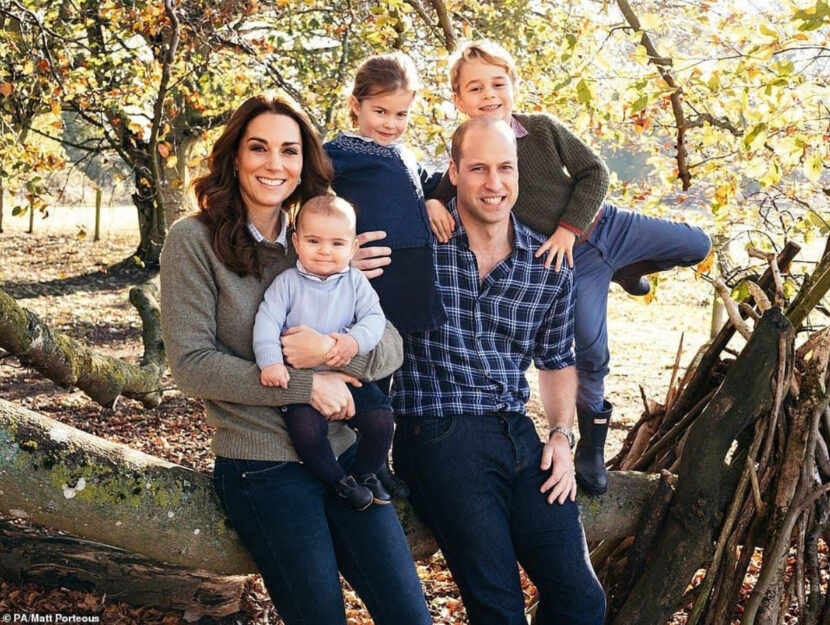 Auguri Di Natale Lunghi.Natale Le Cartoline Di Auguri Della Royal Family Donna Moderna