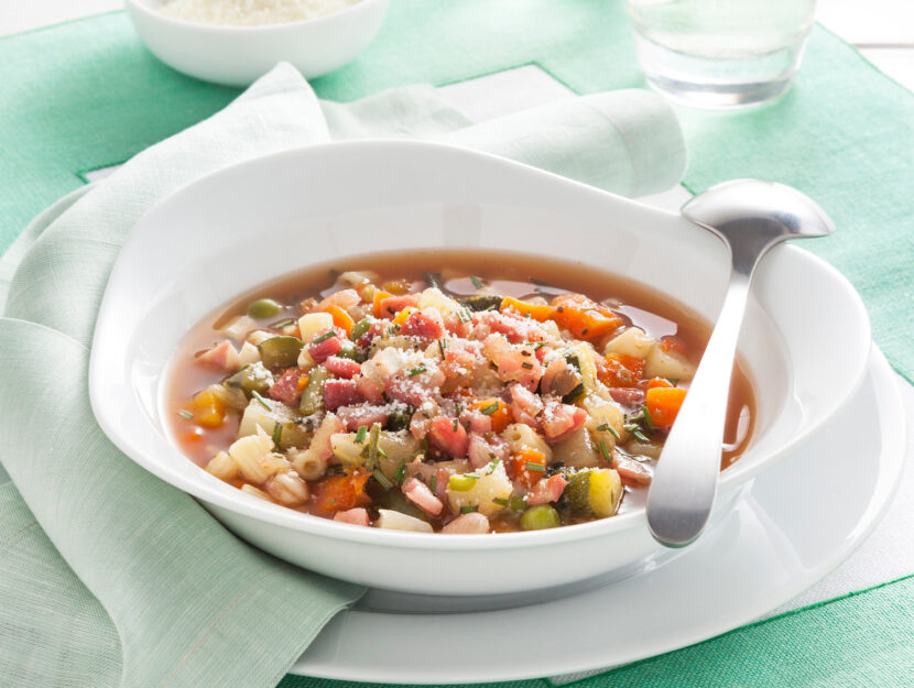 Come Preparare Il Minestrone Di Verdure Donna Moderna