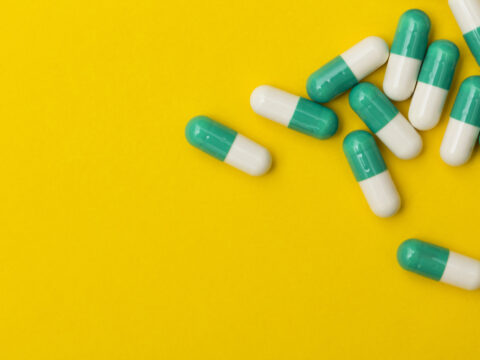 Perché dobbiamo prendere meno antibiotici