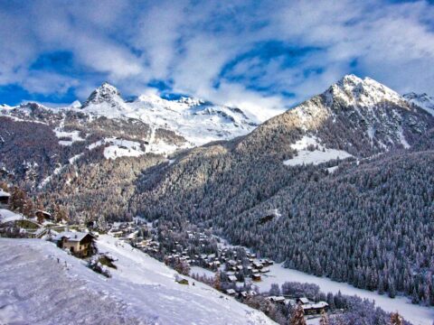 Donne sugli sci: novità e sconti a Champoluc