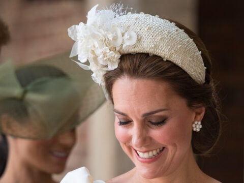 Kate Middleton e gli enormi cerchietti che tutte vogliono