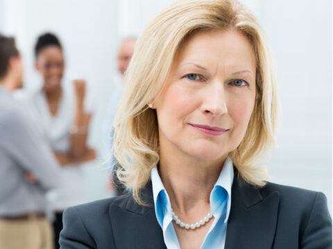 Lavoro: puntare sugli over 50 conviene