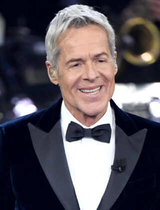 Claudio Baglioni all'Ariston: ecco tutti gli abiti del direttore artistico della kermesse