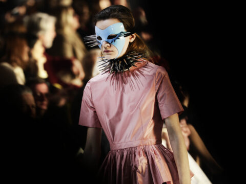 Gucci in maschera: in scena un taglio tra visibile e invisibile