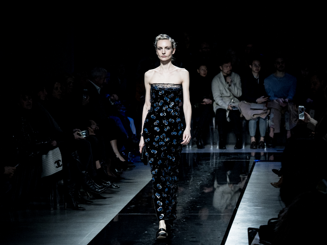 Abiti eleganti armani 2019 sale