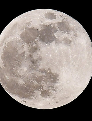 Equinozio e superluna: inizia la primavera