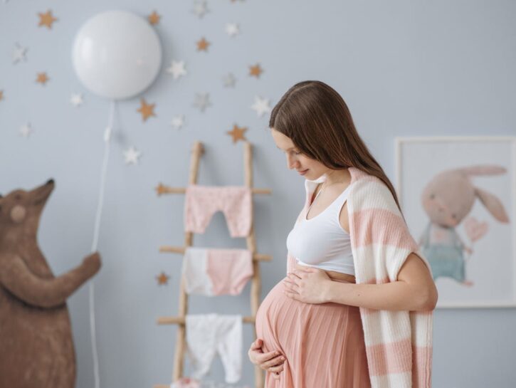 Comfort e sicurezza: come arredare la camera del neonato