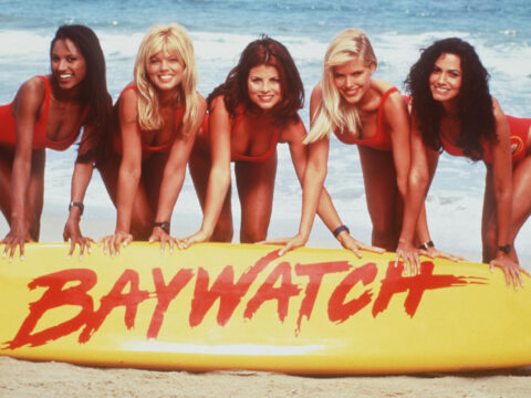 Baywatch: 30 anni fa debuttavano i bagnini più famosi della Tv