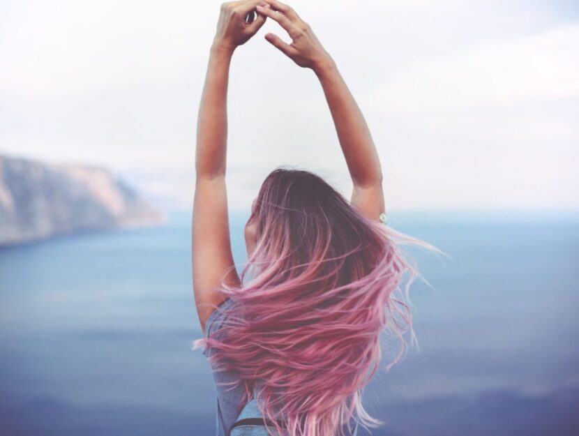 Oroscopo maggio capelli rosa