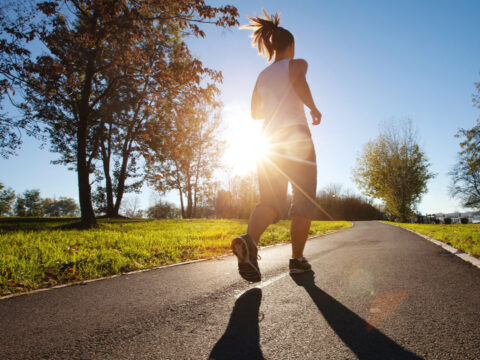 Corsa e camminata, meglio sul tapis roulant o all’aperto?