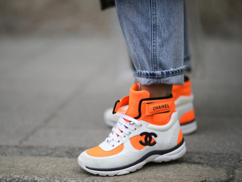 Sneakers alte: per essere al top partendo dalle scarpe!