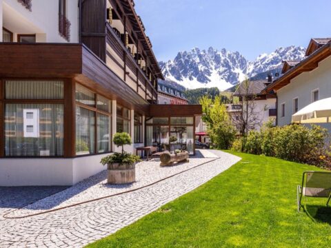 Sporthotel Tyrol Dolomites: la vacanza nel cuore di San Candido immersi nella natura
