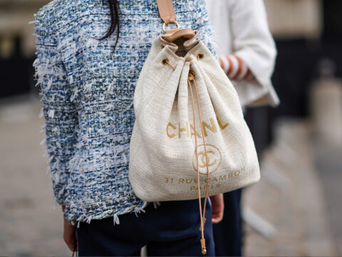 Bucket bag: la borsa a secchiello è l’accessorio da indossare tutti i giorni e a tutte le ore