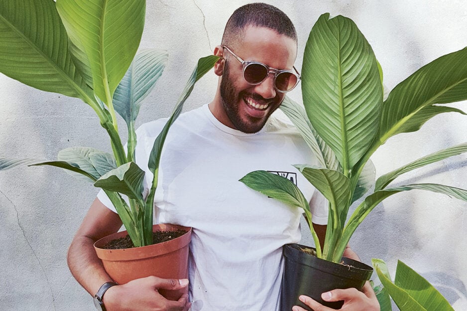 Dal creatore di un fortunato account Instagram @boyswithplants che pubblica le foto più glamour de