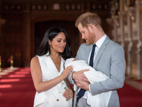 Archie Harrison: la prima foto del figlio di Harry e Meghan