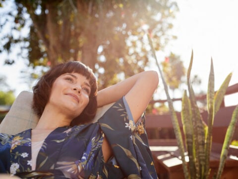 Come ottenere e mantenere un’abbronzatura perfetta, anche al rientro dalle vacanze