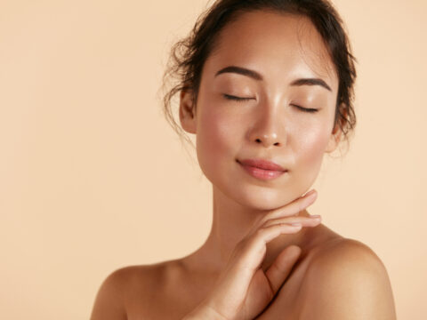 10 cibi che favoriscono l'abbronzatura proteggendo la pelle e idratandola