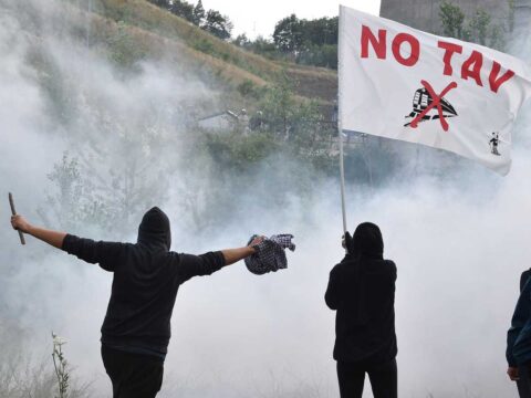 Tav, sì ai lavori. E riparte la protesta