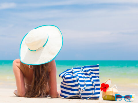 Un’estate al mare: tutto quello che serve per godersi le giornate in spiaggia