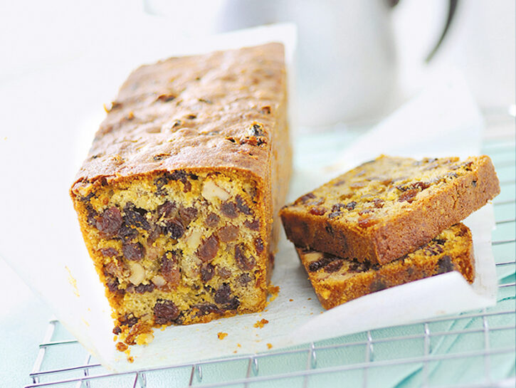 Merenda sana: cake alla frutta secca