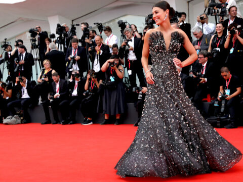 Alessandra Mastronardi, madrina d’eleganza a Venezia