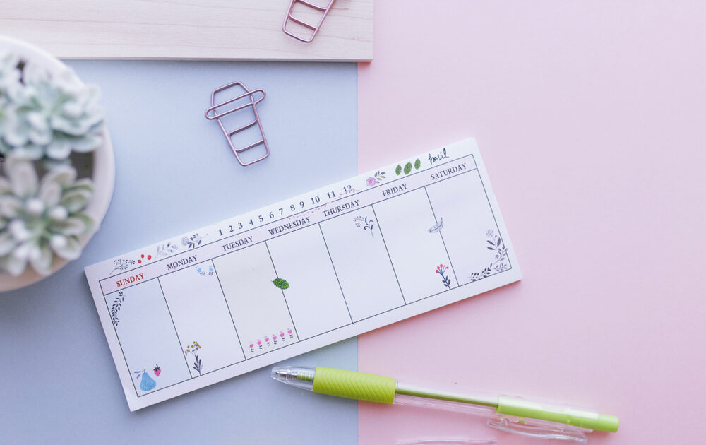 Frasi Per Giorni Della Settimana Aforismi E Citazioni Per Facebook E Whatsapp Donna Moderna