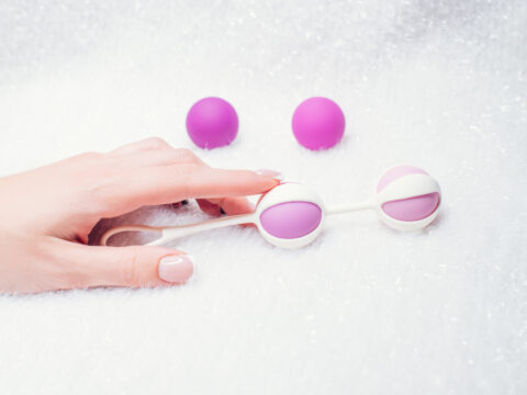 Palline cinesi o geisha balls: il sex toy che favorisce l'orgasmo e aiuta il benessere femminile