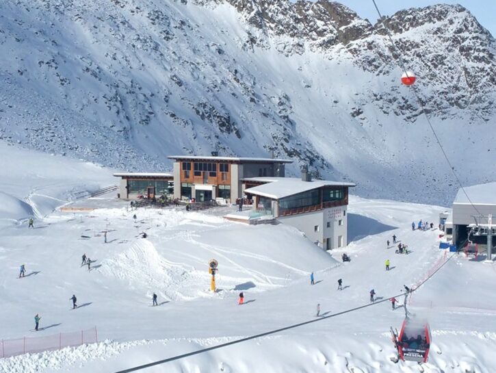 Rifugi Passo del Tonale, un’oasi di pace e relax in alta quota