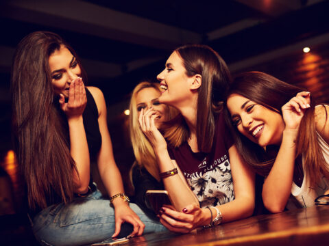 5 motivi per cui i chewing gum allo xilitolo possono salvare la tua giornata (e la tua igiene orale fuori casa)
