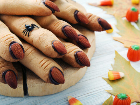 Biscotti di Halloween fatti in casa: 10 idee spaventosamente semplici
