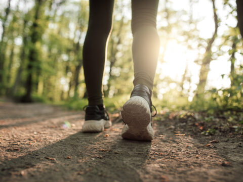 Tutti i benefici del walking per il benessere fisico e mentale