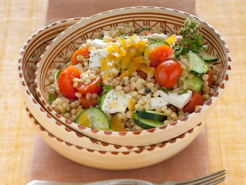 Insalata di fregola con verdure e primosale